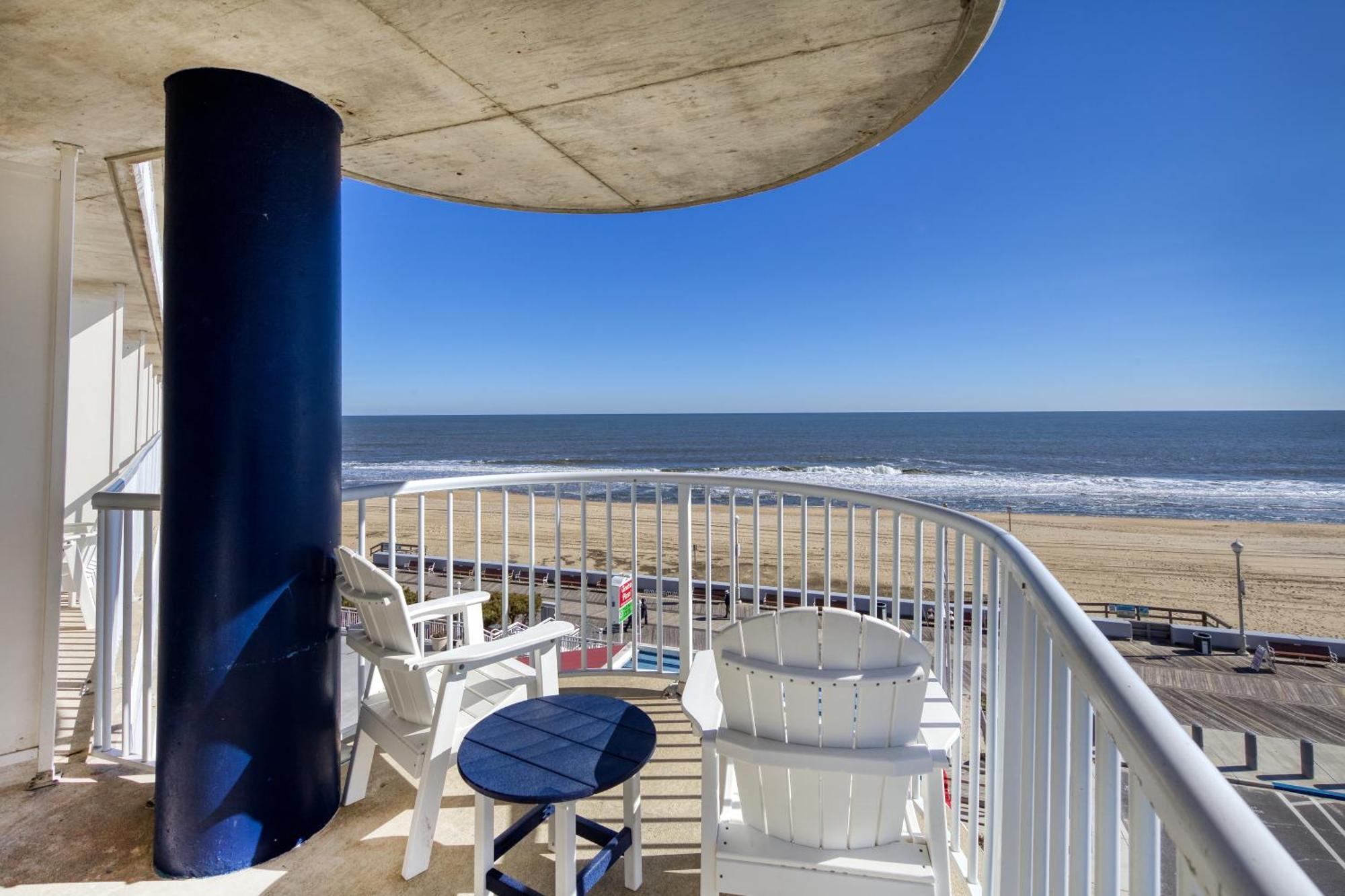 Commander Hotel & Suites Ocean City Exterior photo